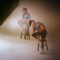 illuminati hotties - Can't Be Still