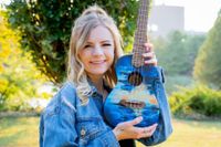 Elise Ecklund - Tears Of Lemonade