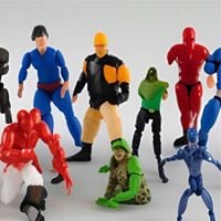 Hotel Ugly - Action Figures Fighting
