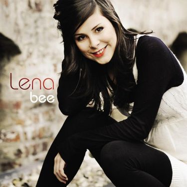 Lena - Bee