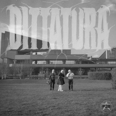 P38 - DITTATURA