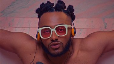 Amin&eacute; - Compensating