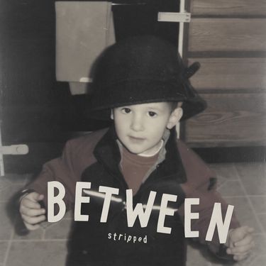 Chris Wallace - Between (Stripped)