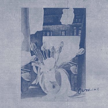 MorMor - Outside