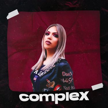 Alyson Swift - Complex