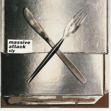 Massive Attack - Sly