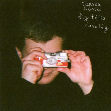 Carson Coma - Digit&aacute;lis/Anal&oacute;g