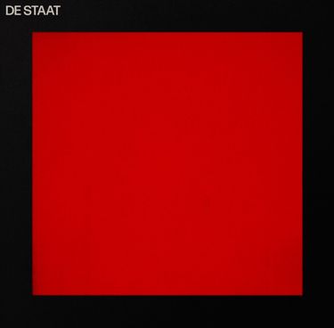 De Staat - red