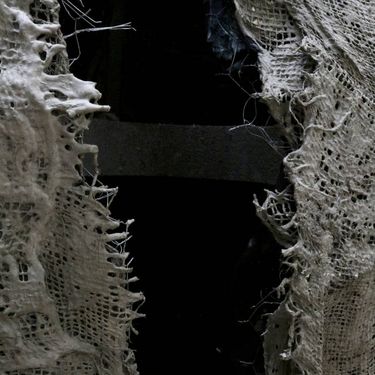 Koenraad Ecker - Raw Materials