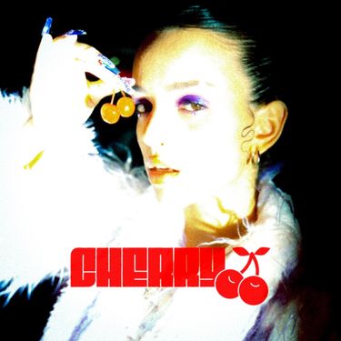 Raissa - Cherry