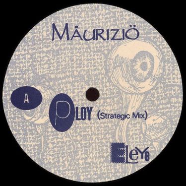 M&aring;urizi&ouml; - Ploy